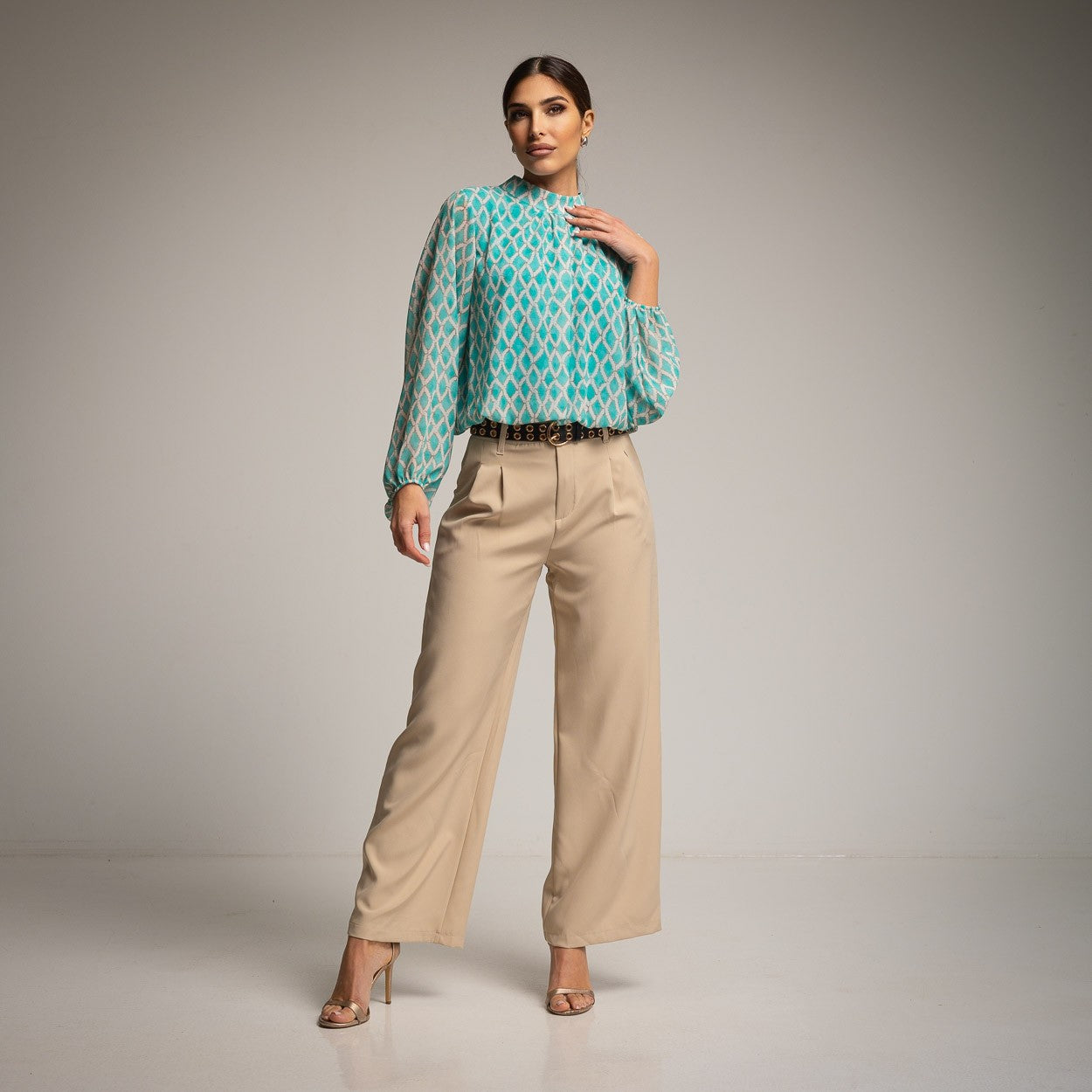 BEIGE WIDE LEG PANT