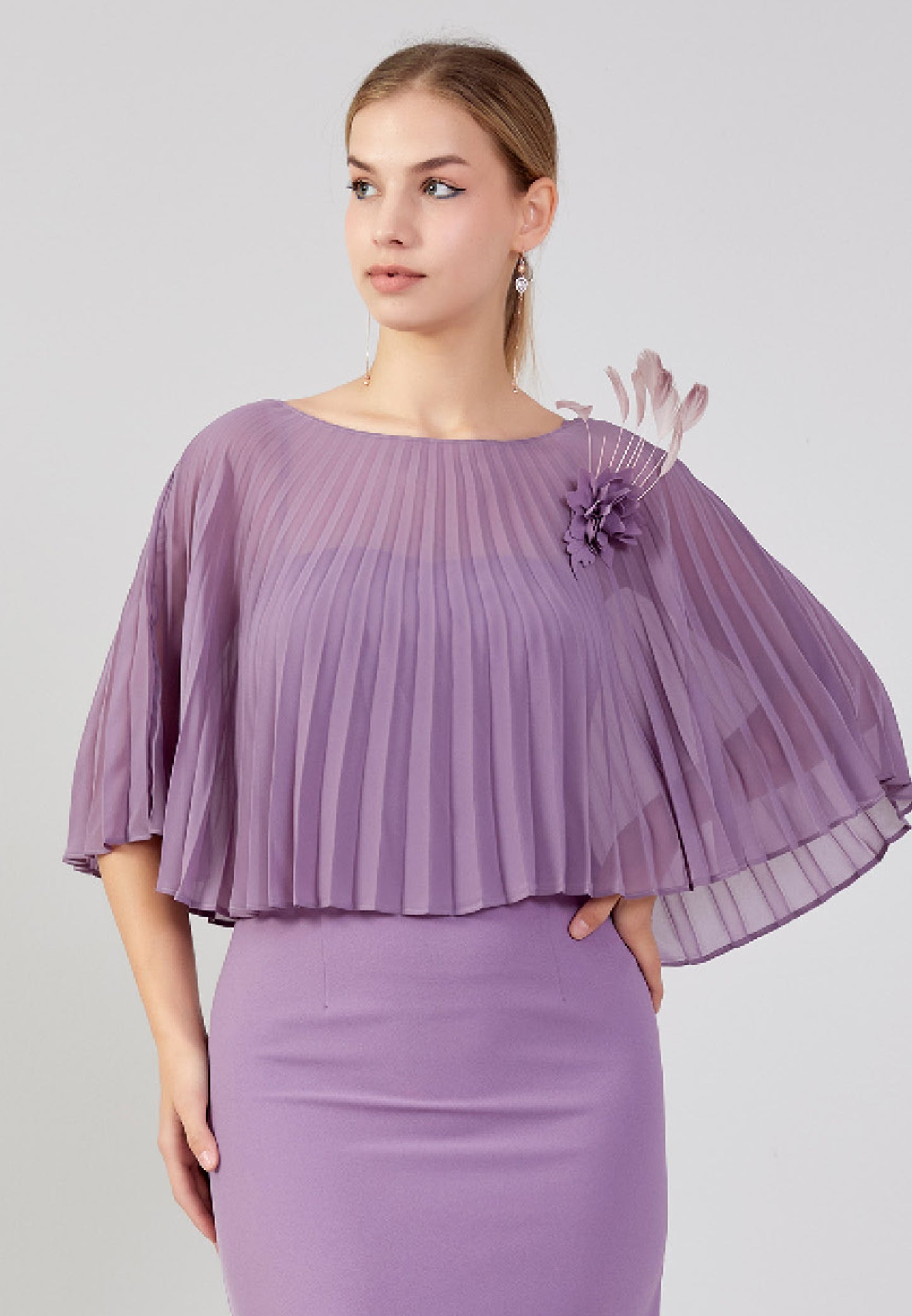 LILA PLEATED SHIFT DRESS