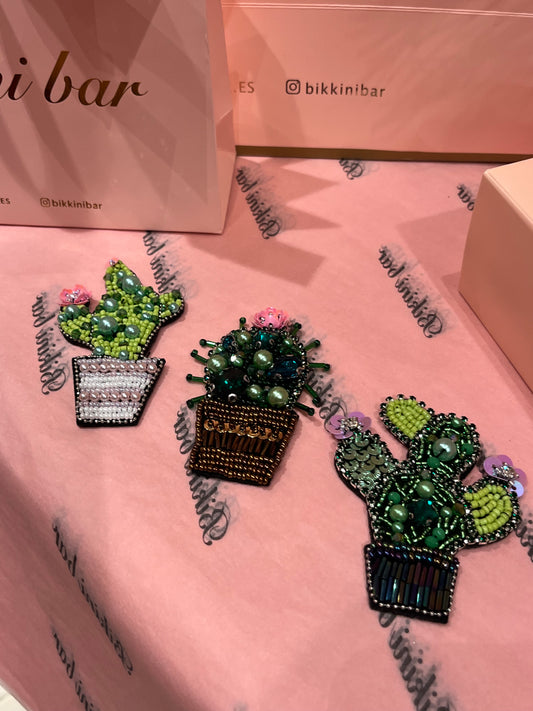 MAGNETIC CACTUS BROOCH