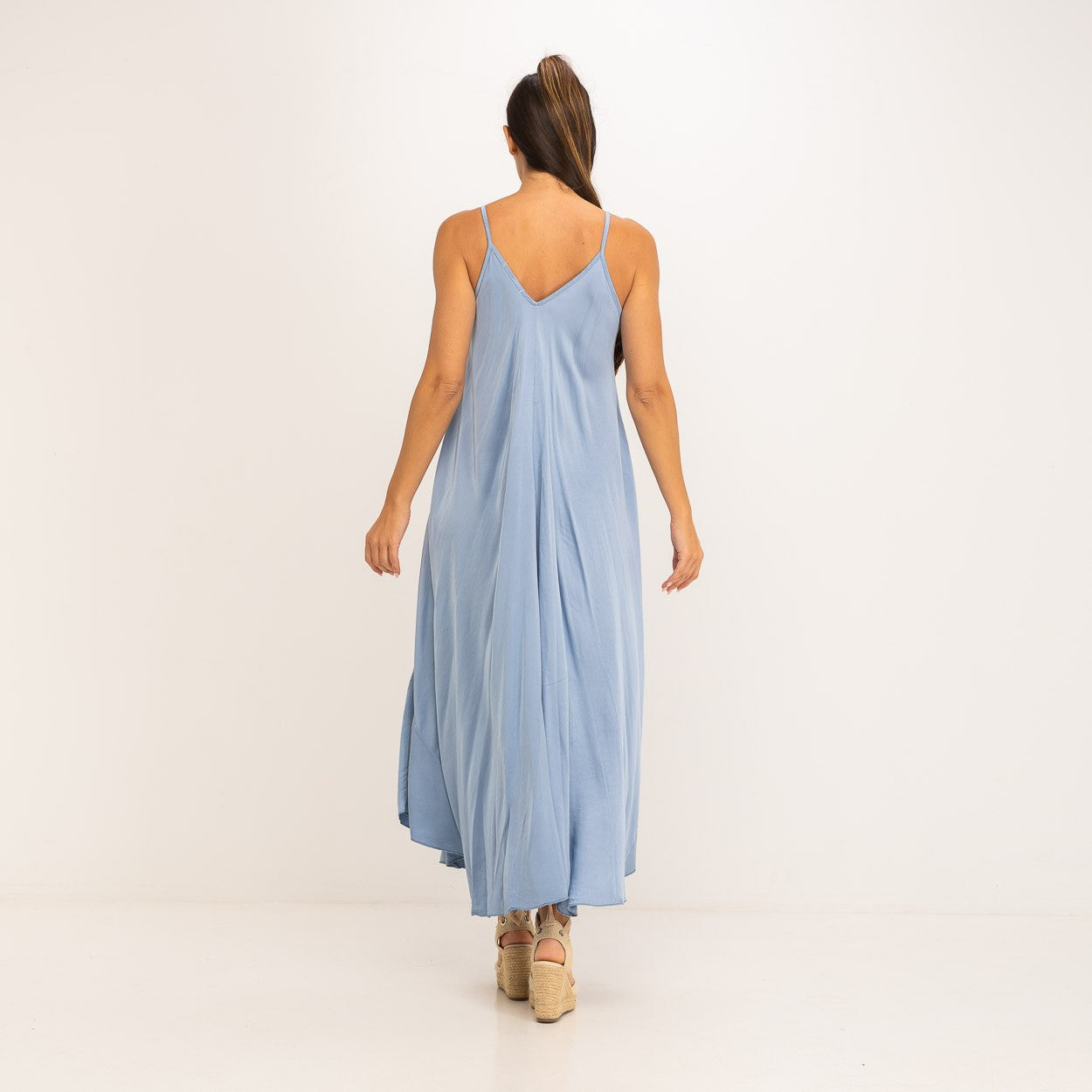 Icy blue satin fluide summer dress
