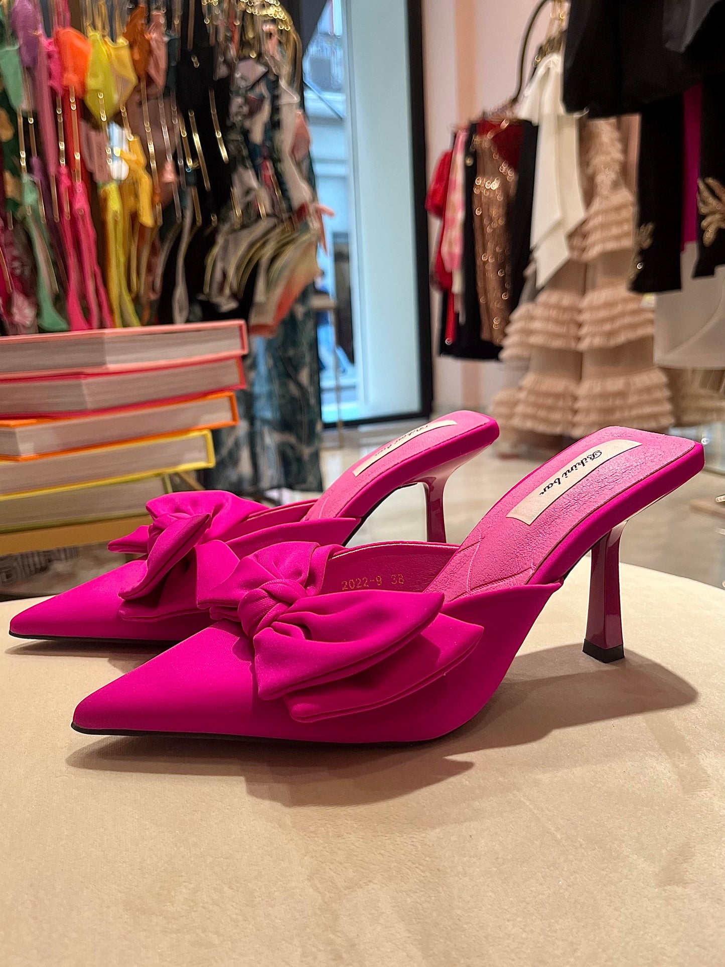 FUSCHIA MAT SATIN BOW MULE