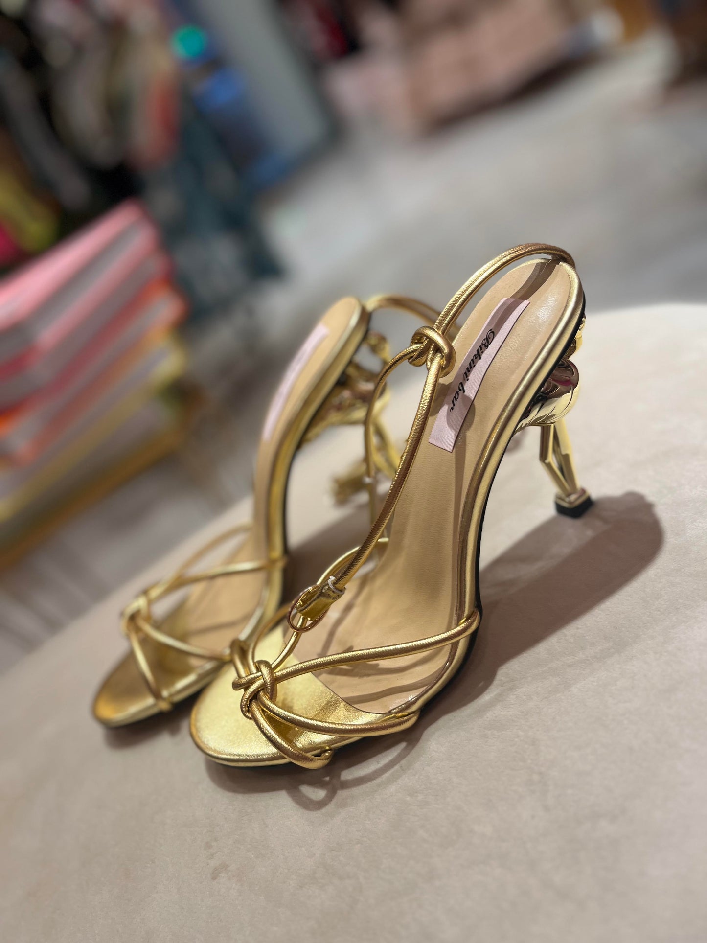 GOLD STRAPPY FLAIMINGO HEEL