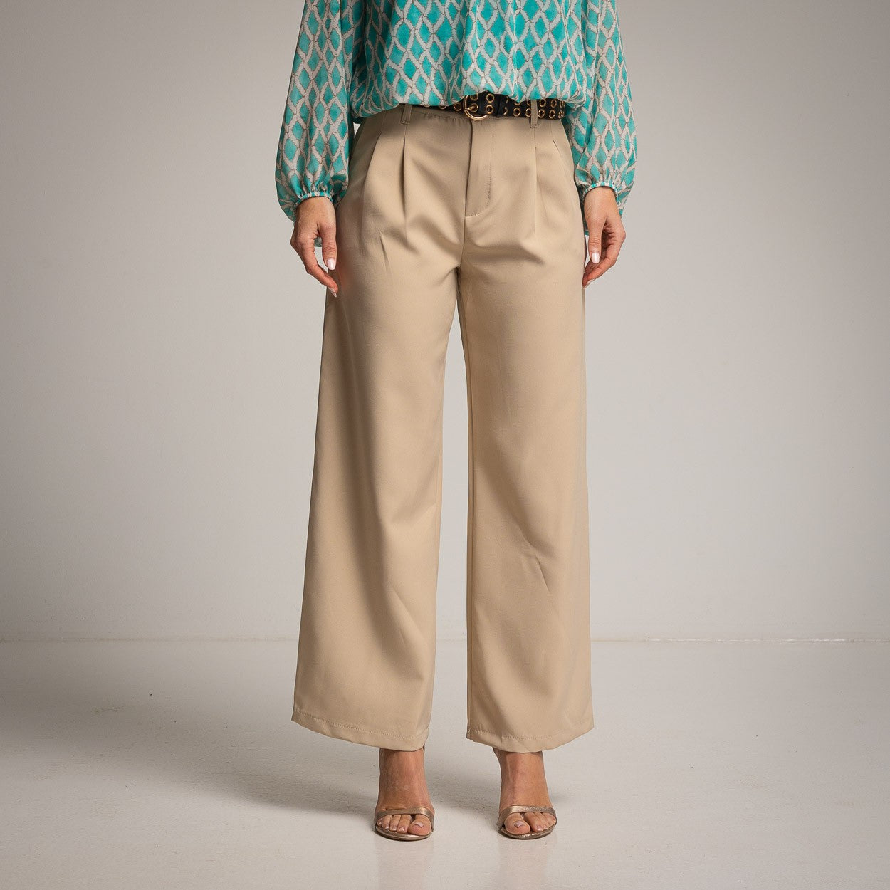 BEIGE WIDE LEG PANT