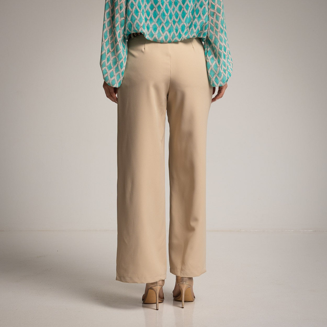 BEIGE WIDE LEG PANT