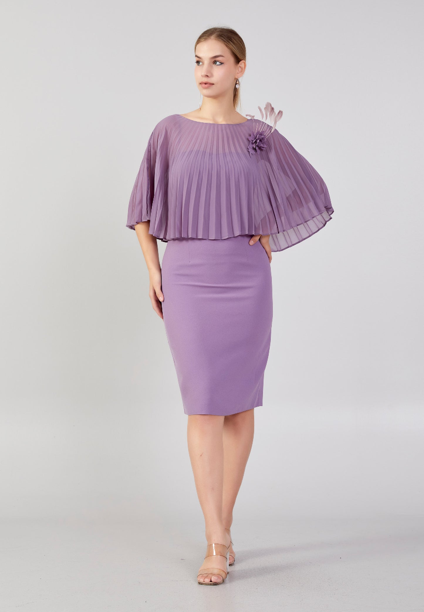 LILA PLEATED SHIFT DRESS