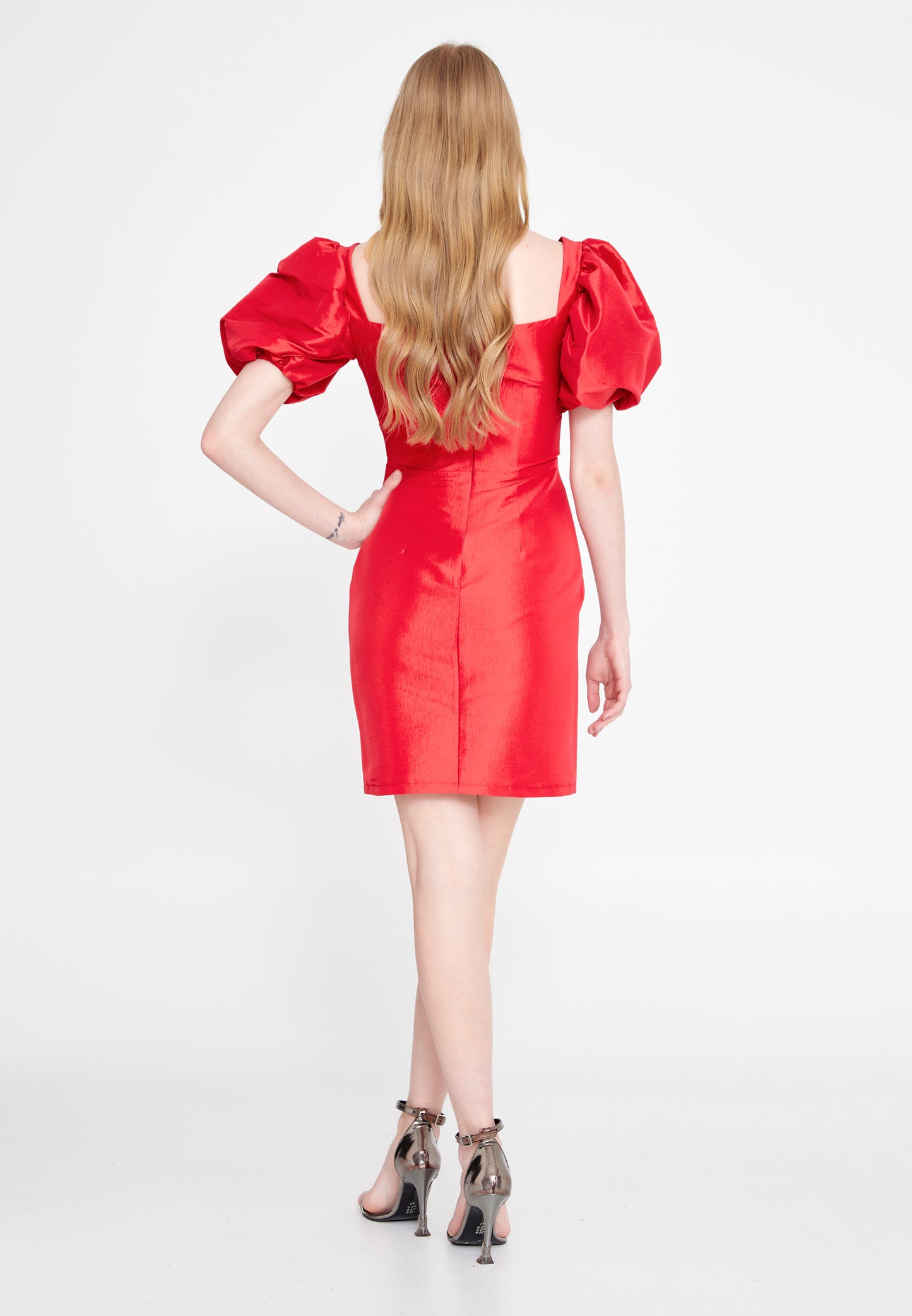 RED TAFFETA PUFF SLEEVED DRESS