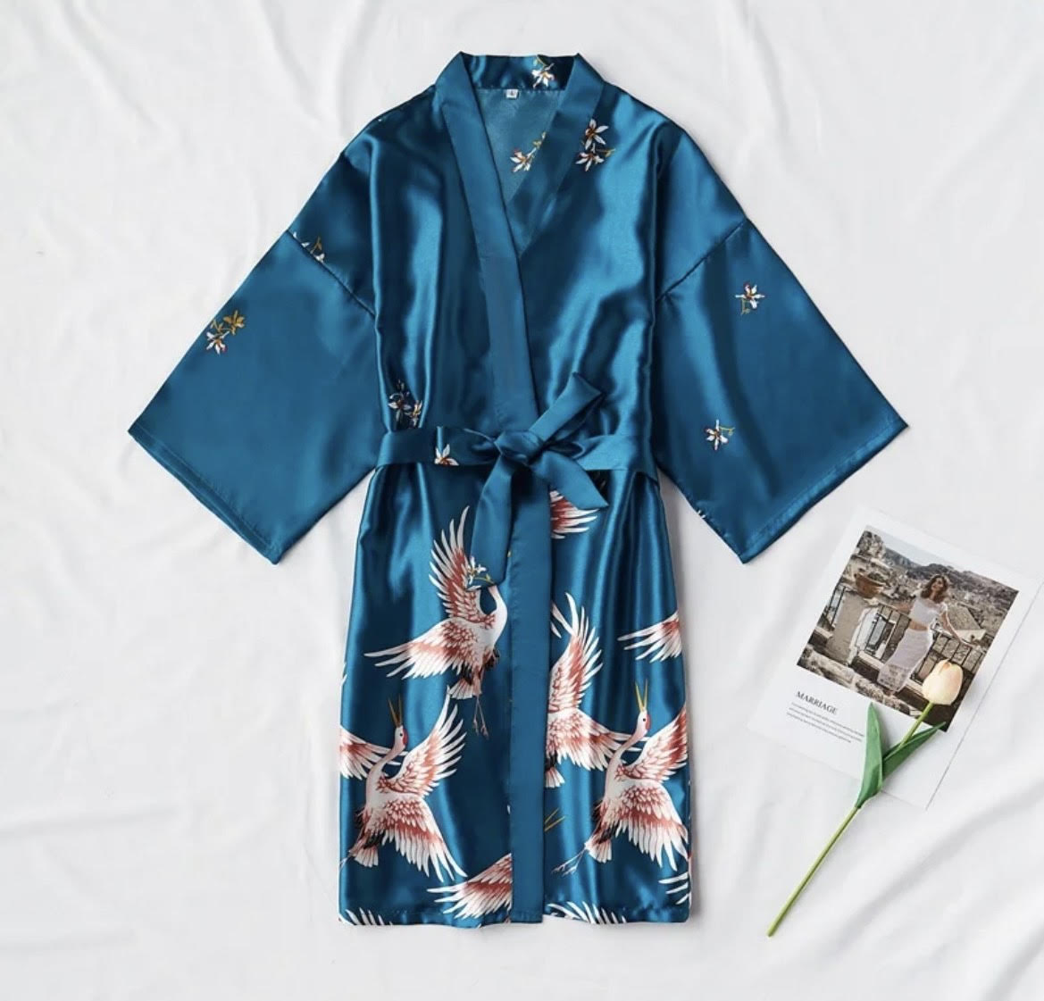 BLUE SATIN STORK PRINT BATHROPE
