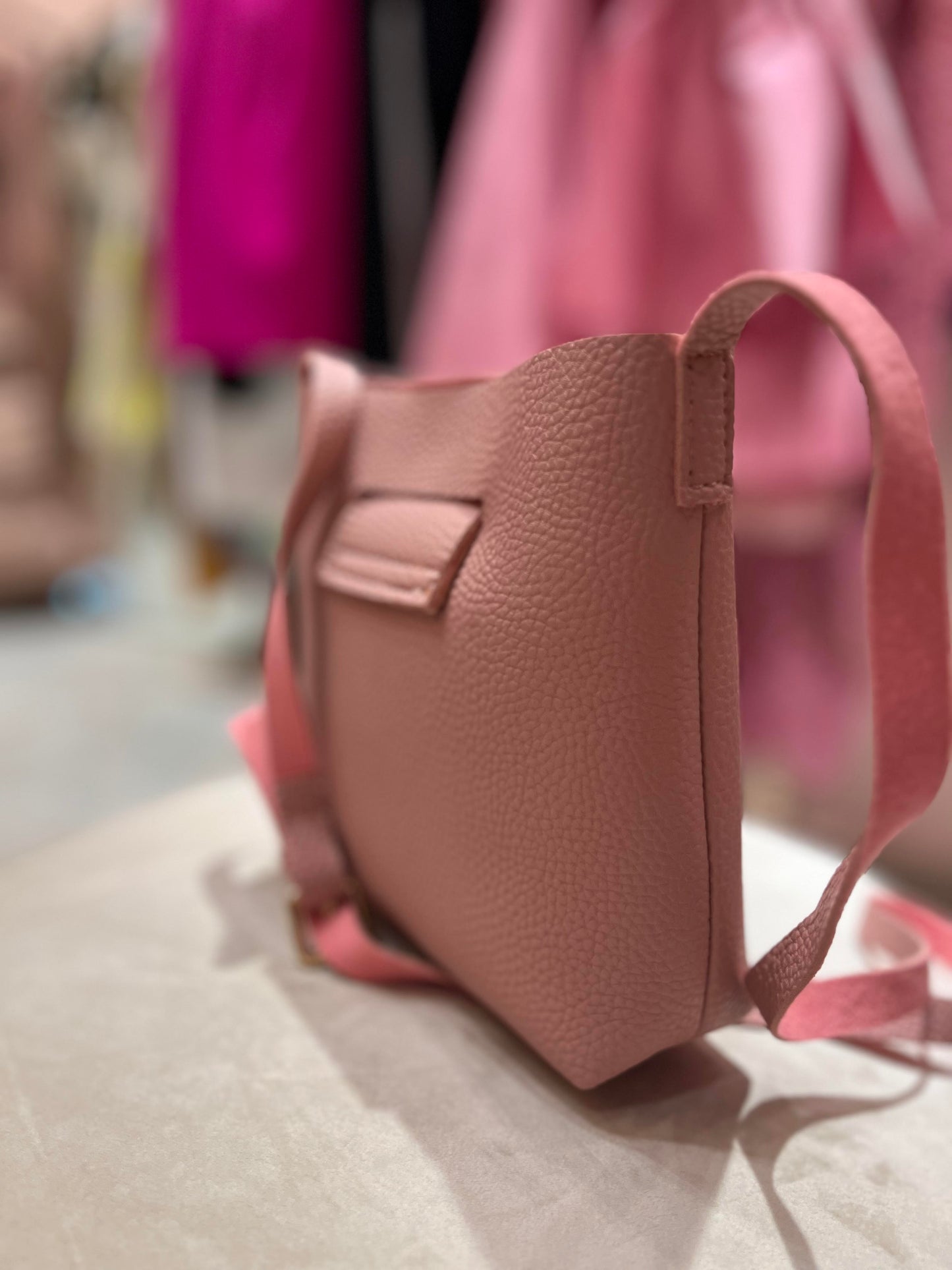 PINK LEATHER CRYSTAL BAG