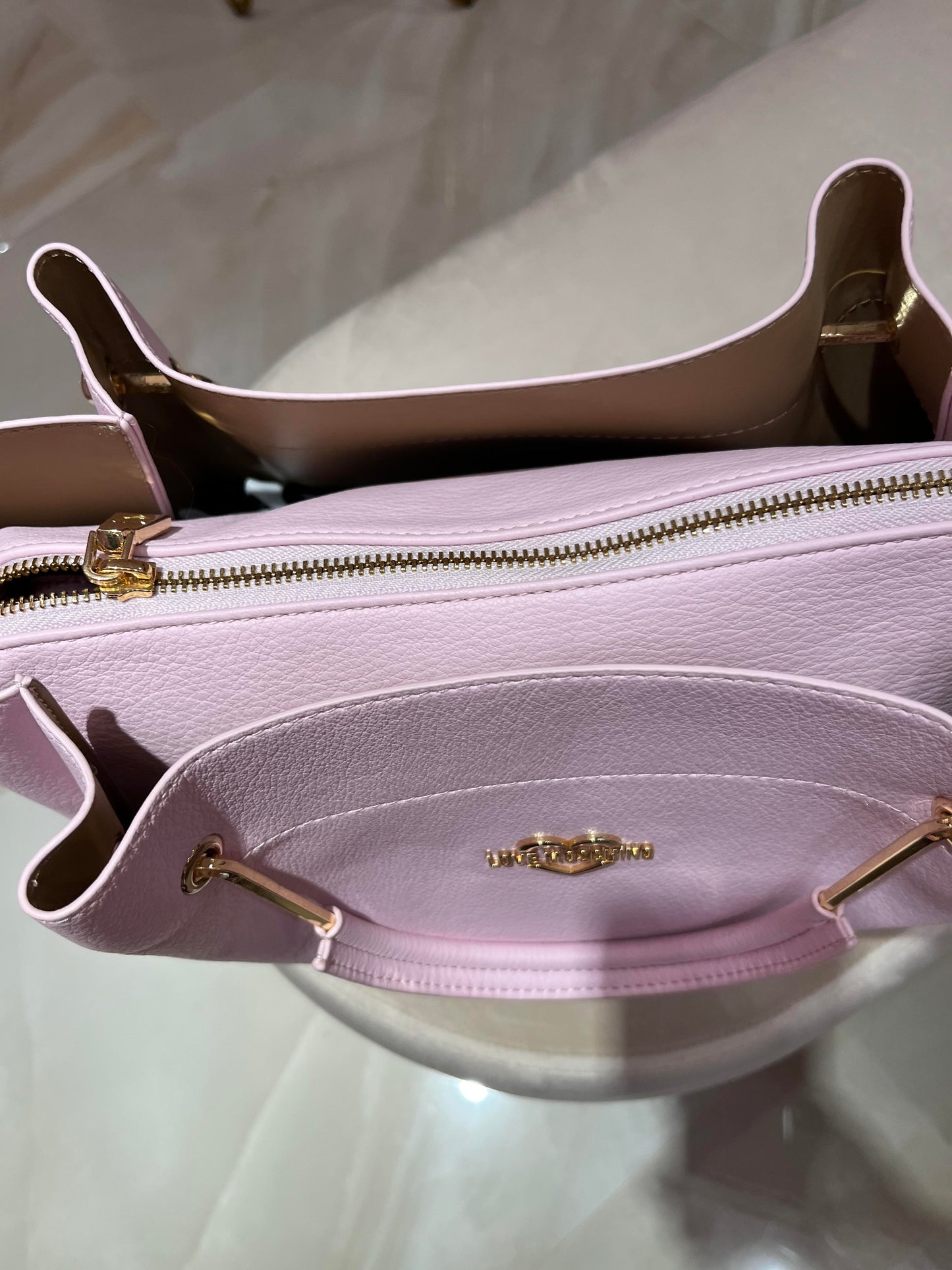 LOVE MOSCHINO LILA PINK VEGAN LEATHER BAG