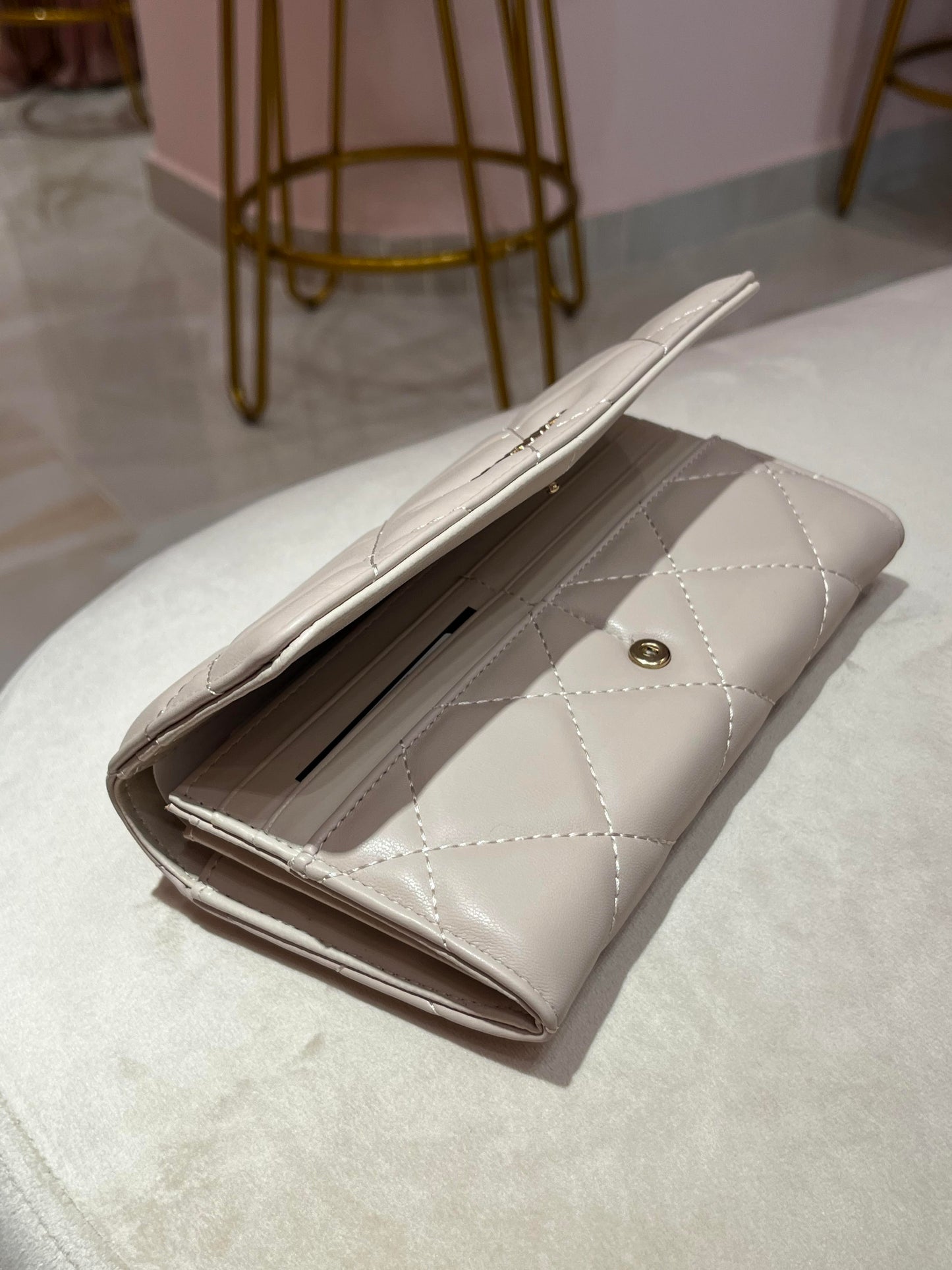 QUILTED ECRU VALENTINO WALLET