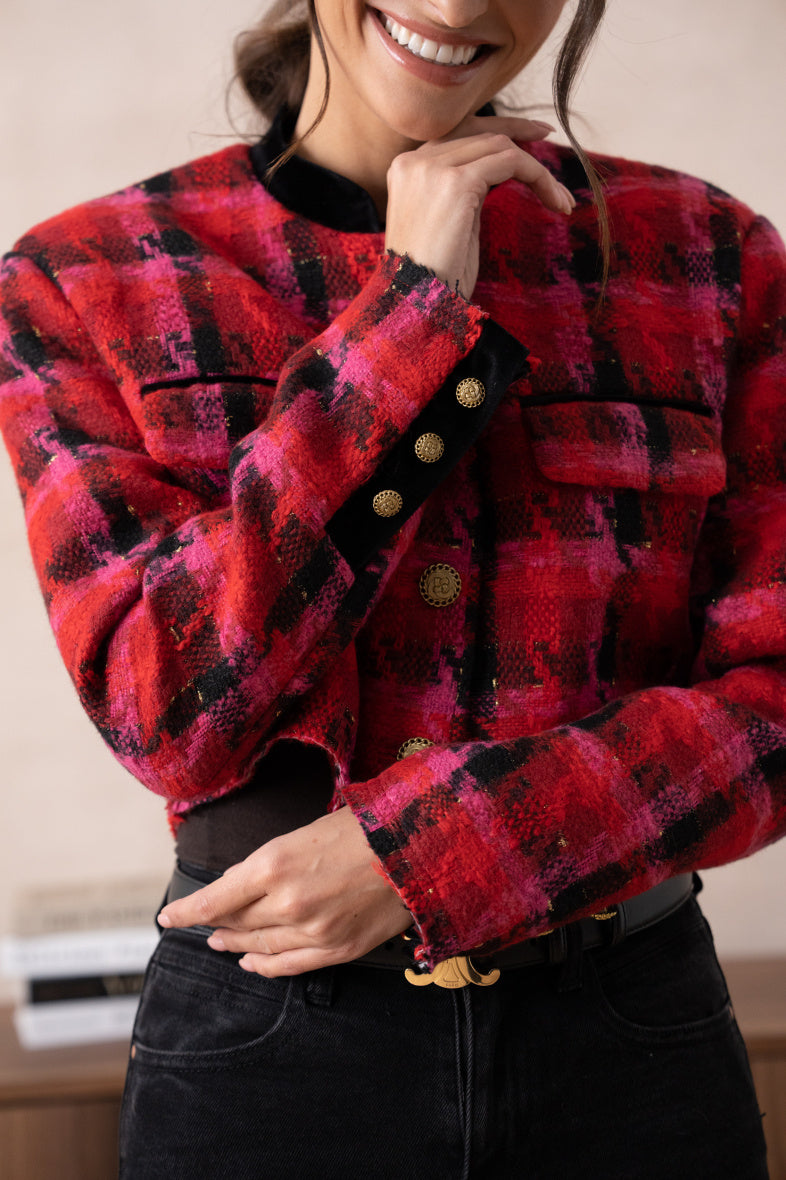 RED FUSCHIA AND BLACK HOUNDTOOTH CROPPED VEST
